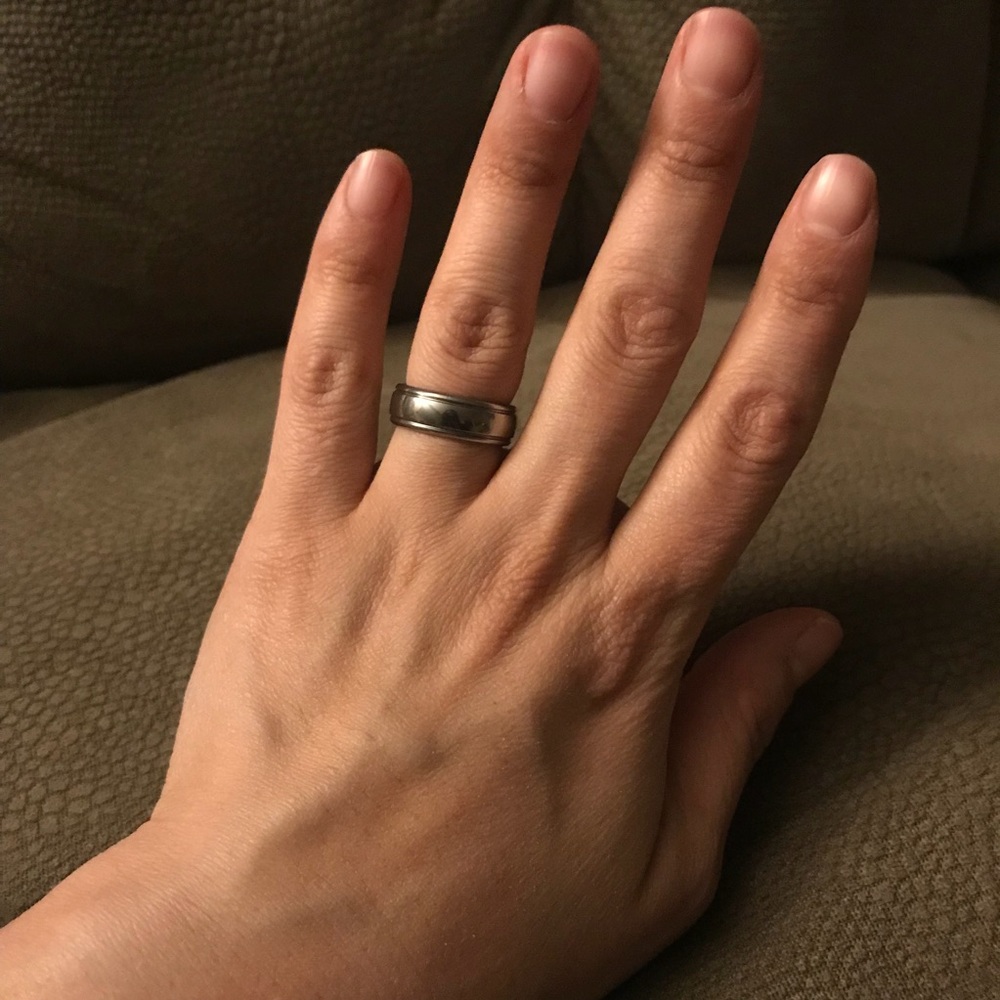 Tungsten ring size 7.